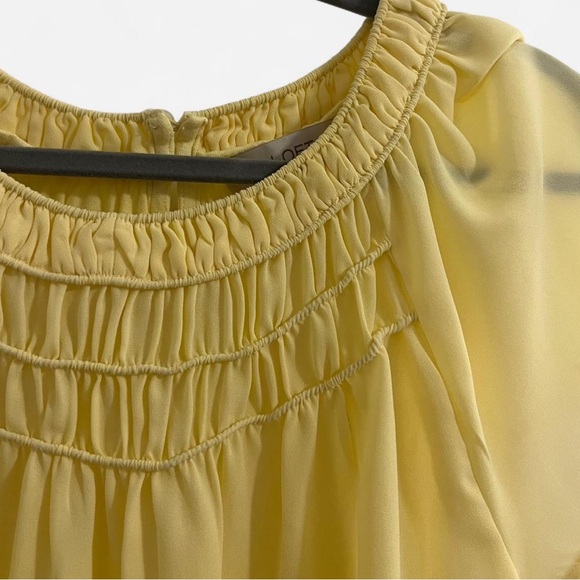 LOFT Pale Yellow Flutter Sleeve Blouse - Picture 4 of 7